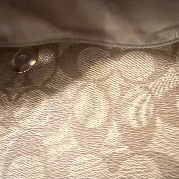 Coach use but plenty of love left. Look at pictures. - Picture 5 of 10